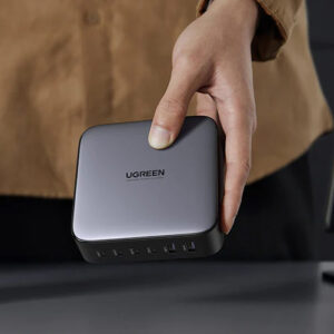 UGREEN 200W Desktop Charger klein formaat