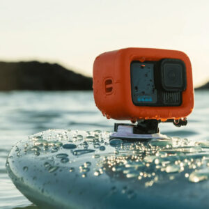 GoPro HERO13 Black op de surfplank