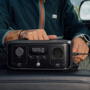 EcoFlow RIVER 3 opladen in de auto